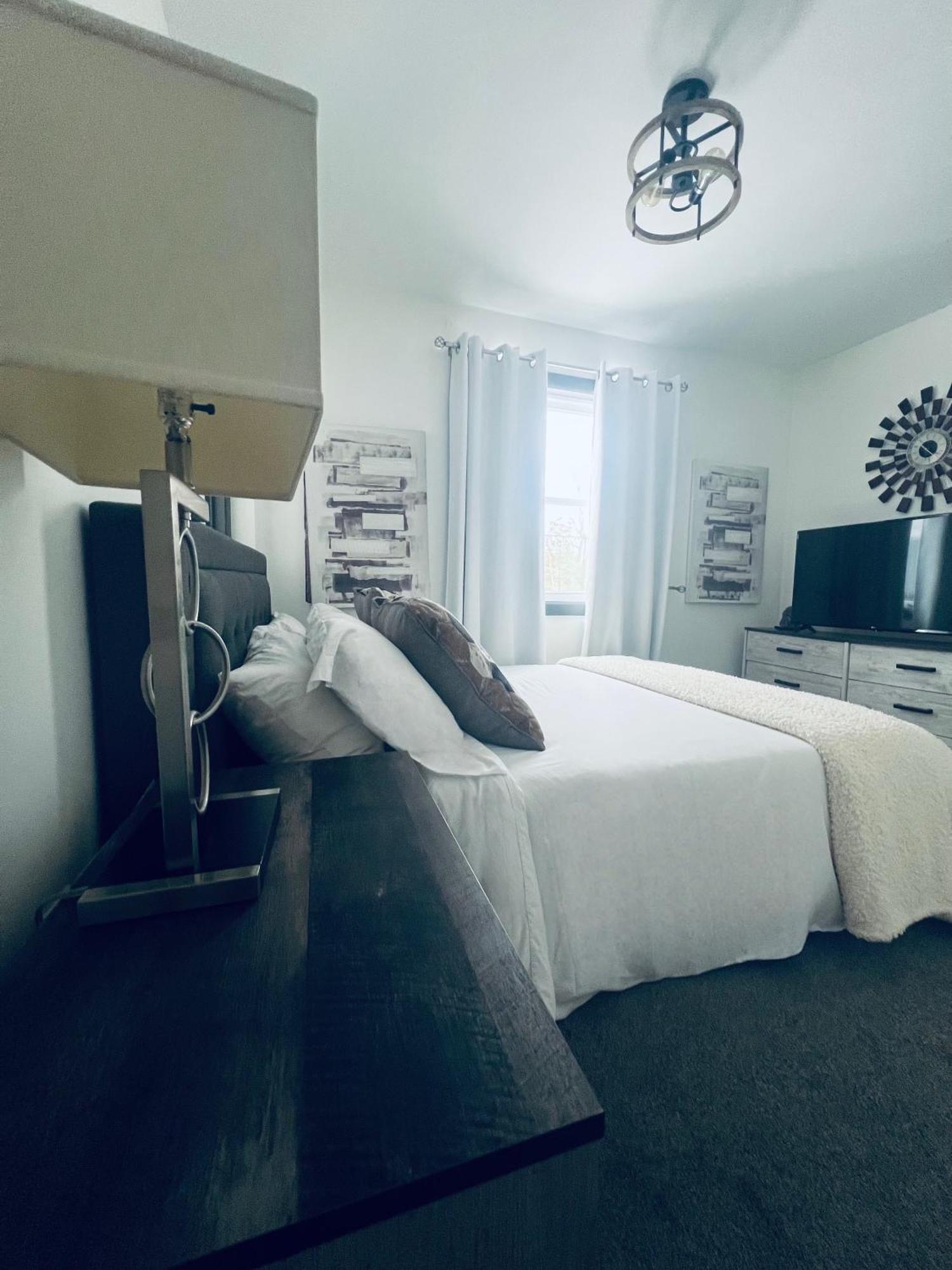 Amazing Poconos House . Sauna/Hot Tub/Private Pool East Stroudsburg Εξωτερικό φωτογραφία