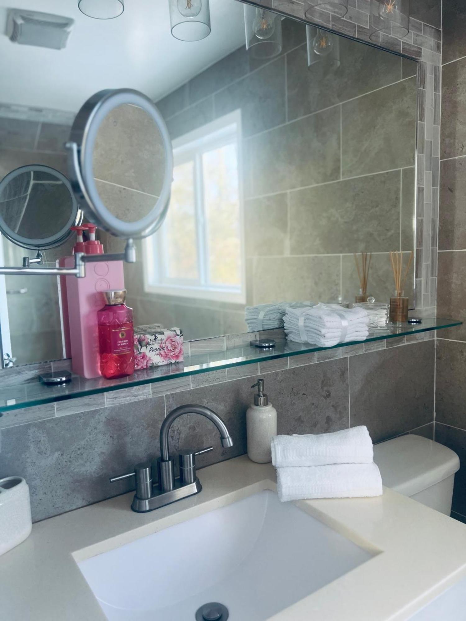 Amazing Poconos House . Sauna/Hot Tub/Private Pool East Stroudsburg Εξωτερικό φωτογραφία